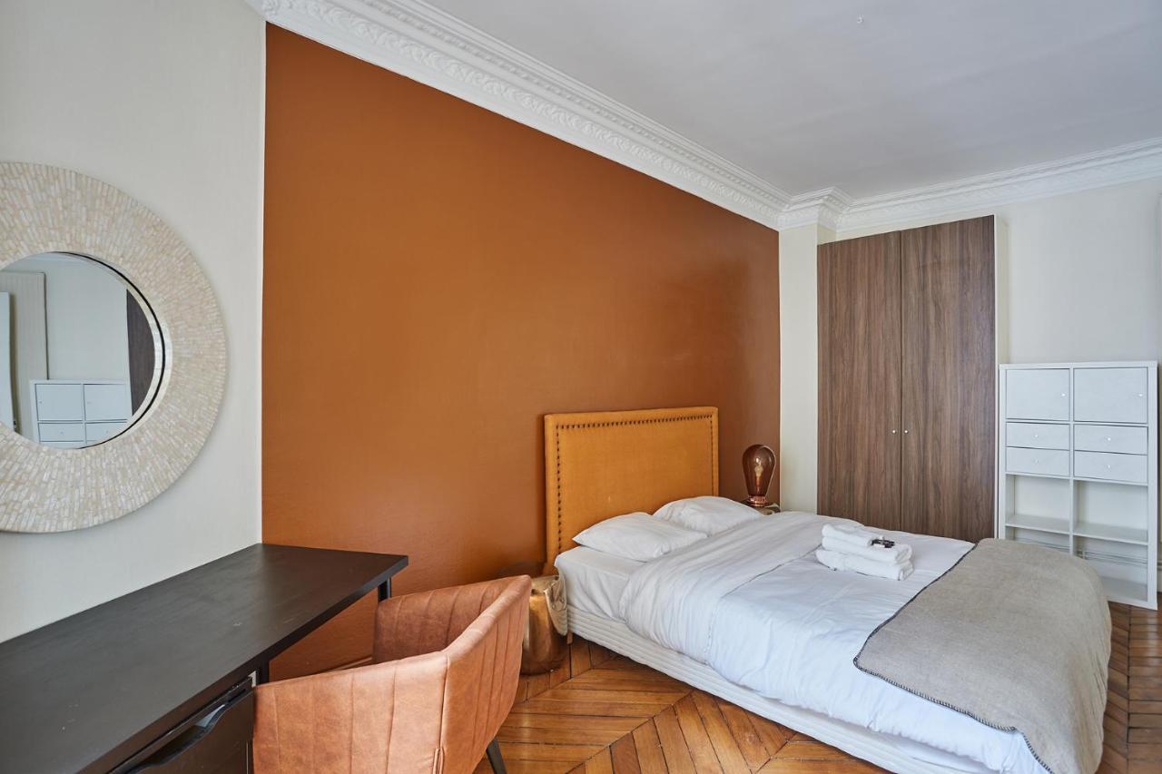 Apartment Beaubourg By Studio Prestige باريس المظهر الخارجي الصورة