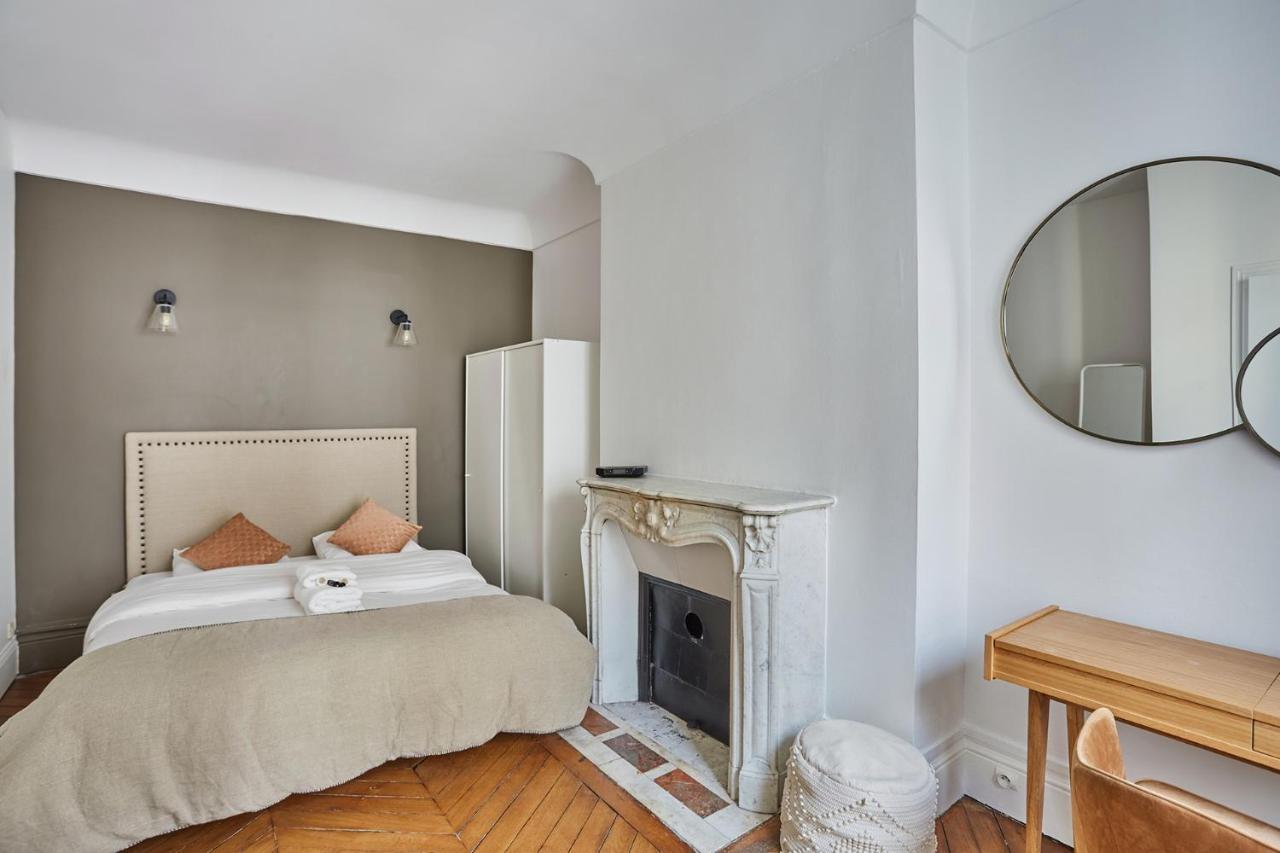 Apartment Beaubourg By Studio Prestige باريس المظهر الخارجي الصورة