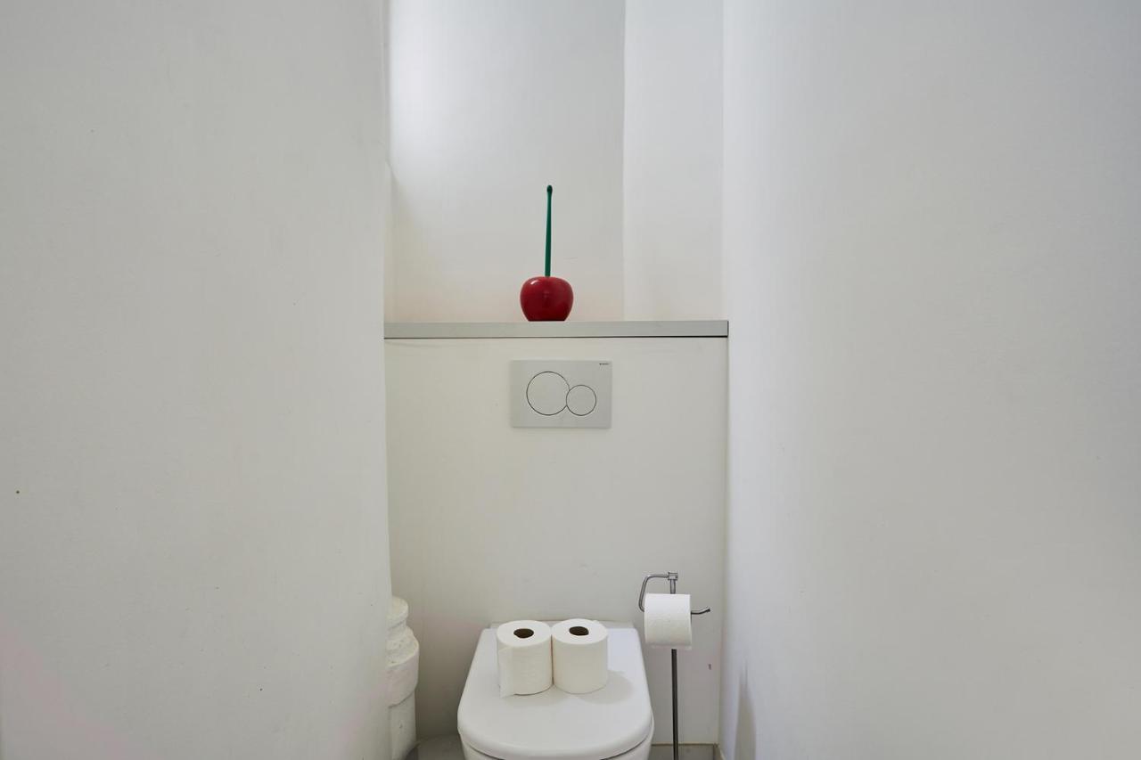 Apartment Beaubourg By Studio Prestige باريس المظهر الخارجي الصورة
