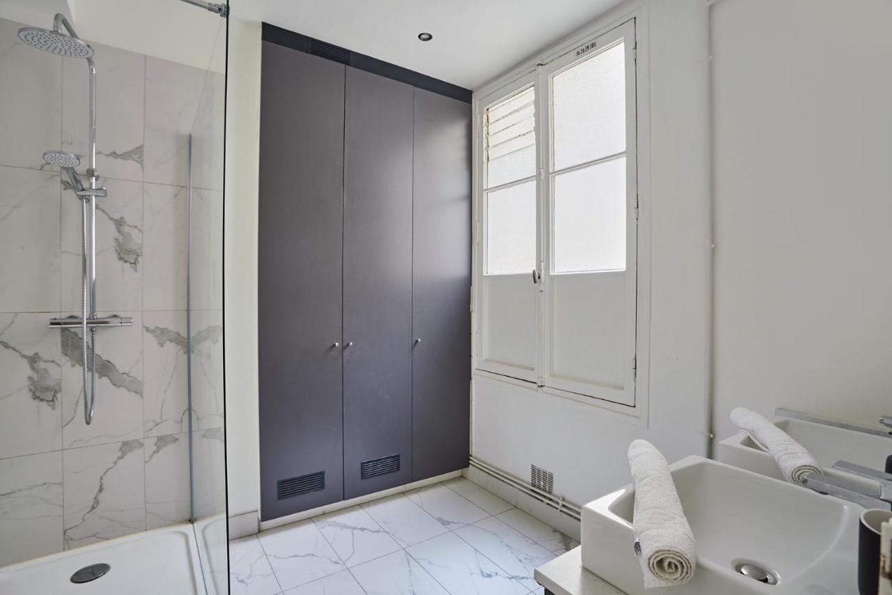 Apartment Beaubourg By Studio Prestige باريس المظهر الخارجي الصورة